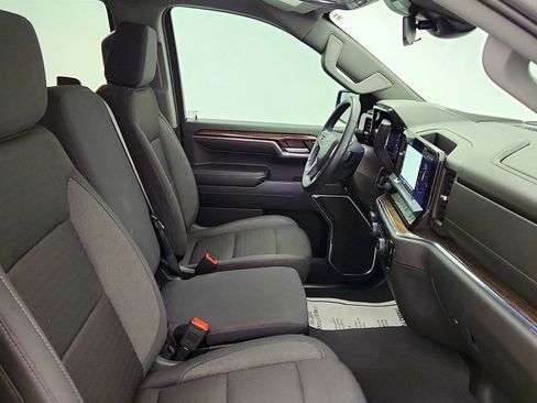 Used 2024 Chevrolet Silverado 1500 RST image 23