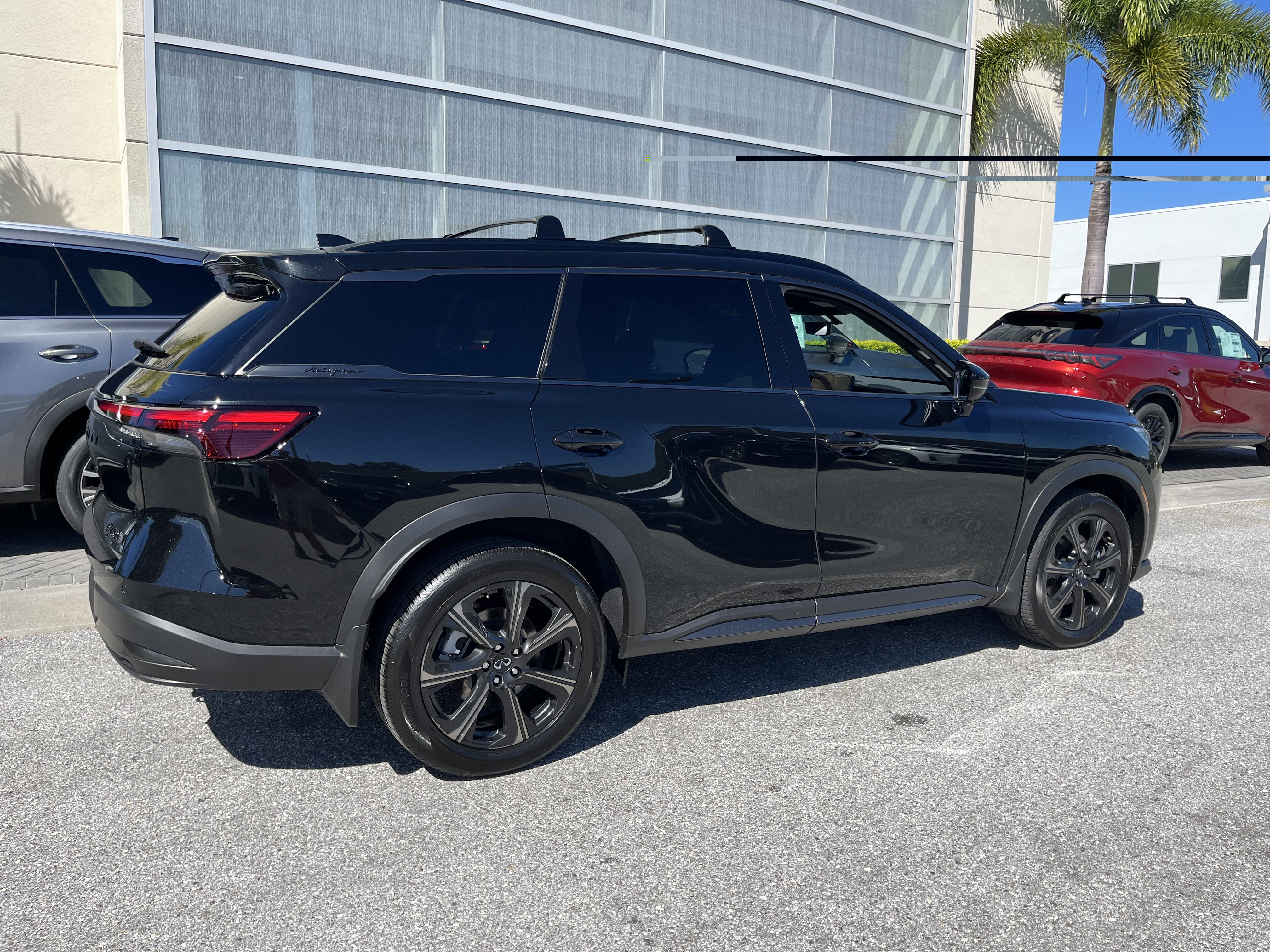 Used 2026 INFINITI QX60 Autograph w/ Dark Cargo Package AWD/4WD image 9