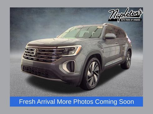 Used 2025 Volkswagen Atlas SEL AWD/4WD image 1
