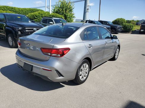 Used 2021 Kia Rio S FWD image 4