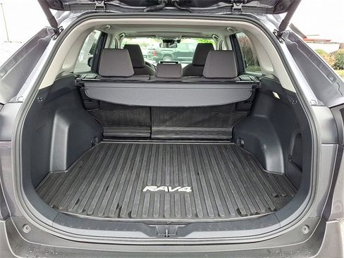 Certified 2024 Toyota RAV4 XLE w/ Convenience Package image 28