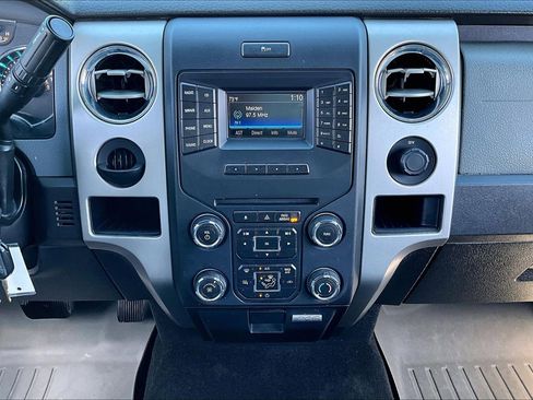 Used 2014 Ford F150 XLT w/ XLT Chrome Package image 21