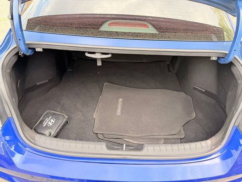 Used 2022 Hyundai Elantra SEL w/ Convenience Package FWD image 28