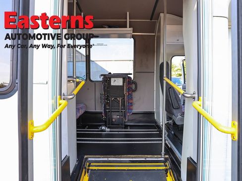 Used 2016 Ford E-450 and Econoline 450 Super Duty w/ Shuttle Bus Prep Package RWD image 26
