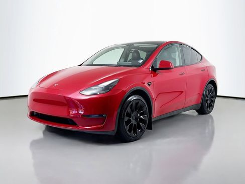 Used 2023 Tesla Model Y Long Range AWD/4WD image 1