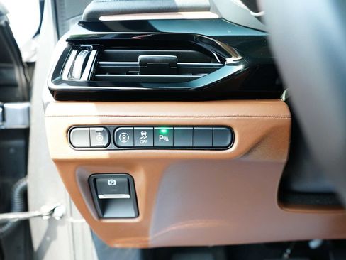 Certified 2026 Acura MDX SH-AWD w/ Technology Package image 21