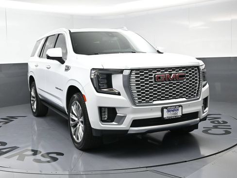 Used 2022 GMC Yukon Denali AWD/4WD image 3