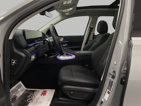 Certified 2026 Mercedes-Benz GLS 450 4MATIC image 32