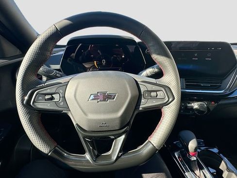 New 2026 Chevrolet Trax RS image 11