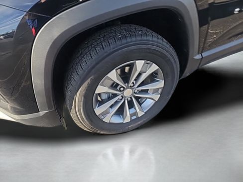 Used 2026 Chevrolet Equinox LT w/ Convenience Package II image 14