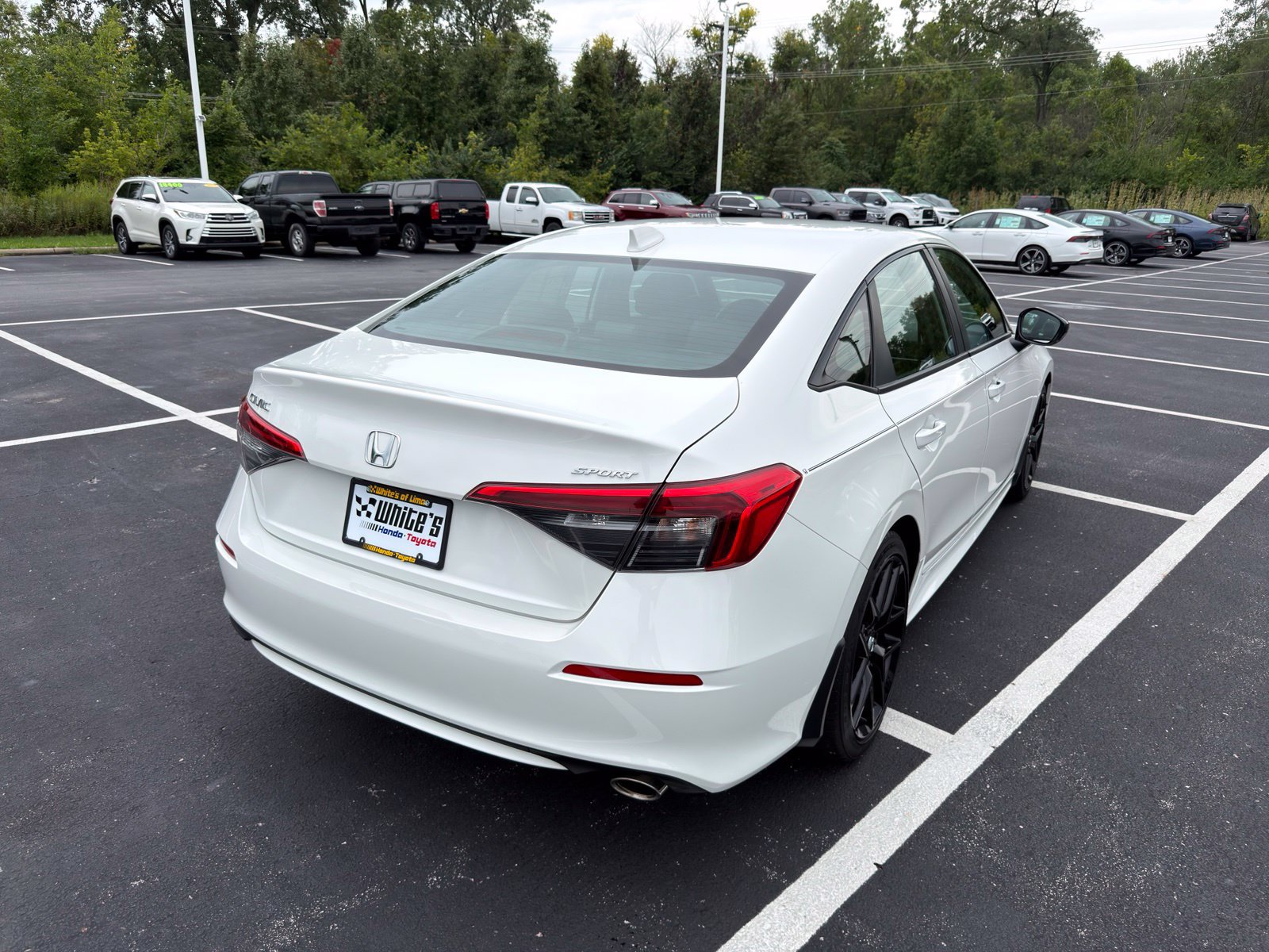 Used 2024 Honda Civic Sport image 6
