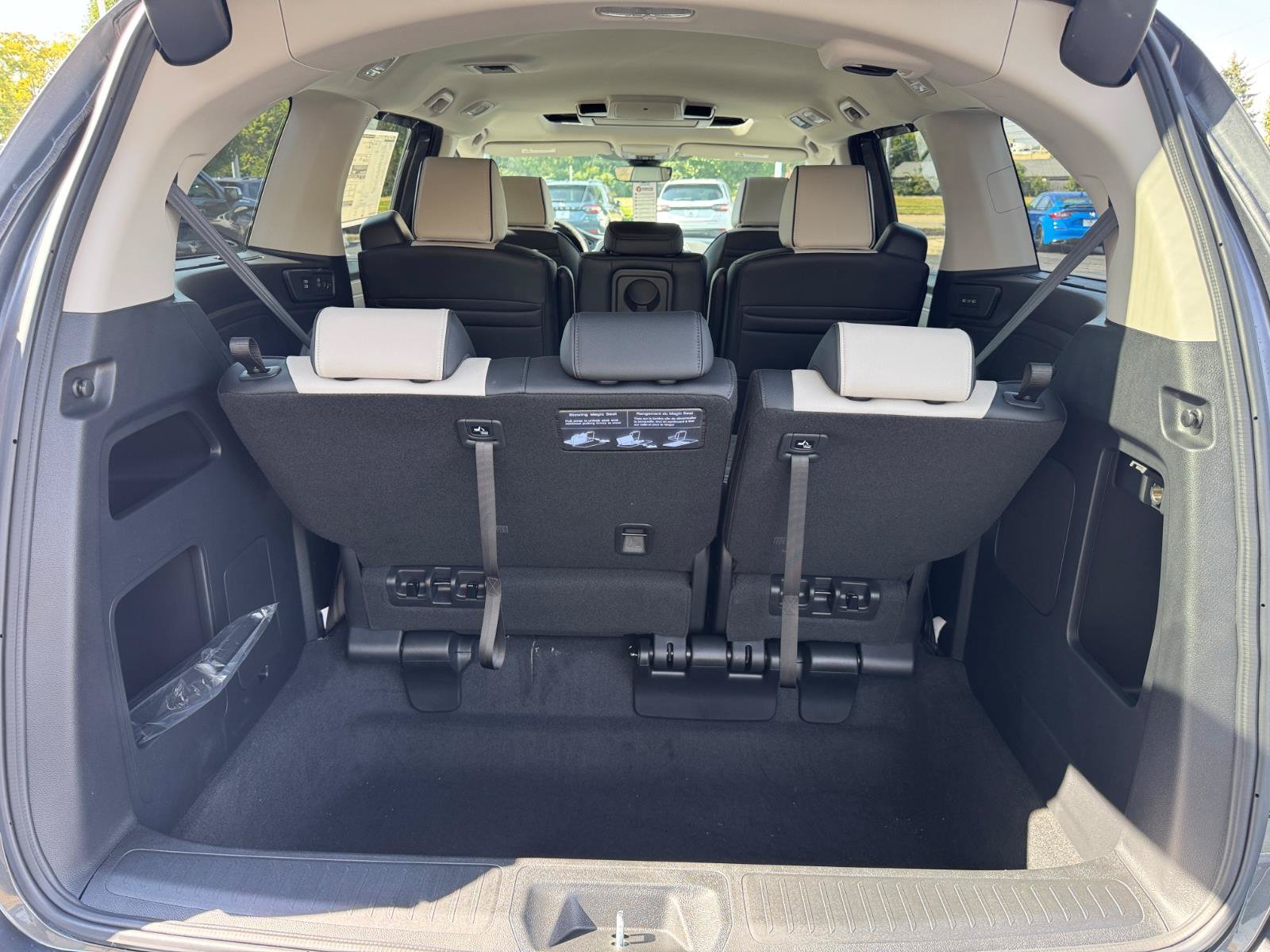 New 2027 Honda Odyssey Elite image 13
