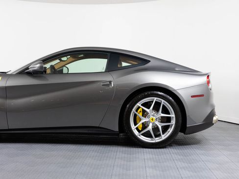 Certified 2015 Ferrari F12 Berlinetta image 26