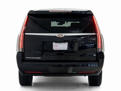 Used 2019 Cadillac Escalade ESV Platinum image 36