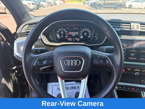 Used 2022 Audi Q3 2.0T Premium AWD/4WD image 15