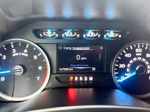 Used 2019 Ford F150 XLT w/ Equipment Group 302A Luxury RWD image 3