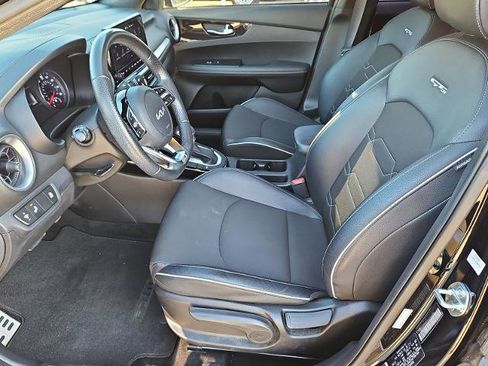 Used 2023 Kia Forte GT-Line w/ GT-Line Technology Package image 19