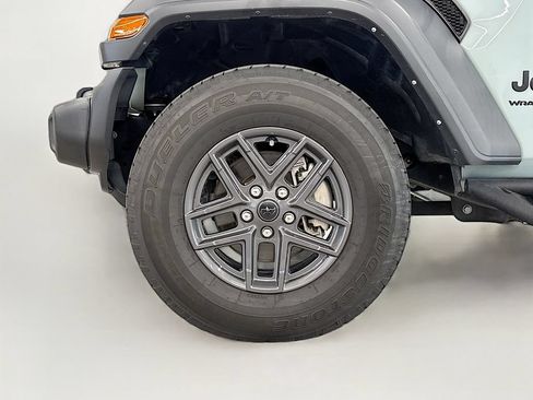 Used 2024 Jeep Wrangler Sport AWD/4WD image 25