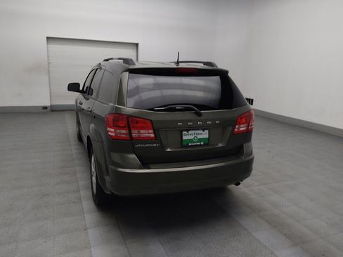 Used 2019 Dodge Journey SE image 6