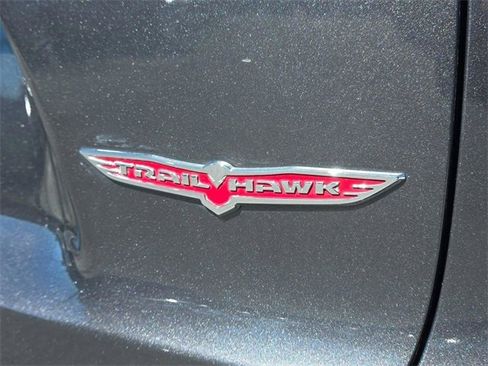 Used 2021 Jeep Cherokee Trailhawk w/ Trailer Tow Group image 6