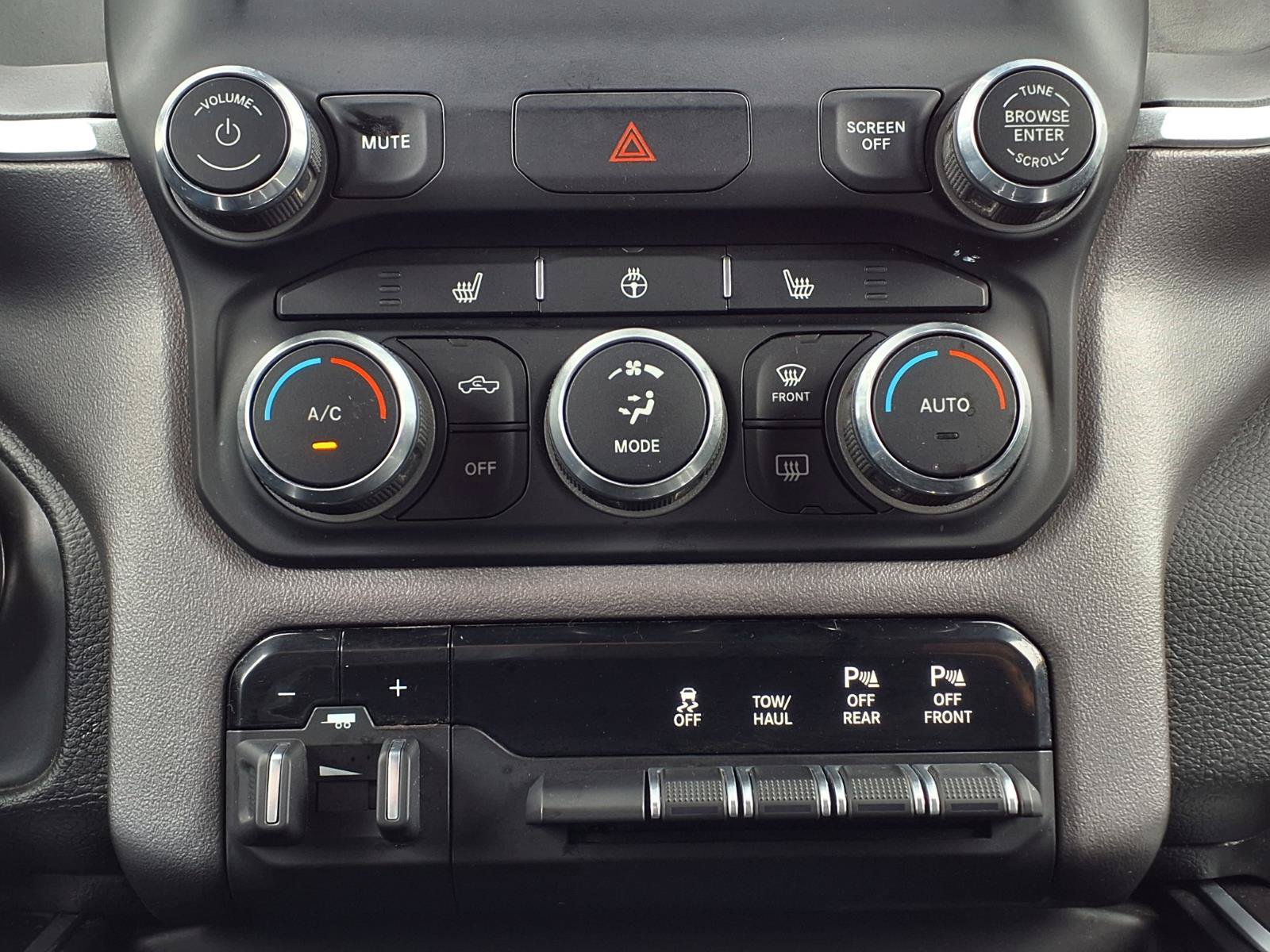 Used 2022 RAM 1500 Big Horn AWD/4WD image 24