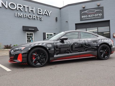 Used 2023 Audi RS e-tron GT AWD/4WD image 1