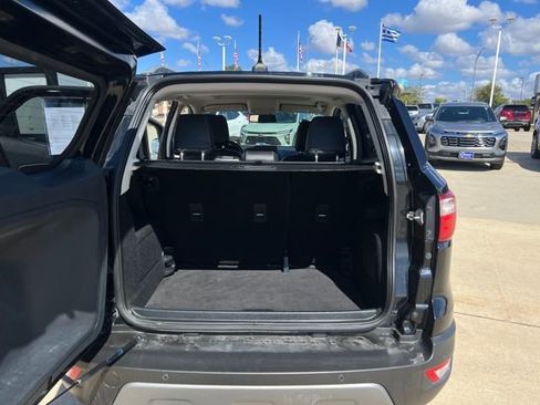 Used 2018 Ford EcoSport Titanium w/ Titanium Cold Weather Package image 19