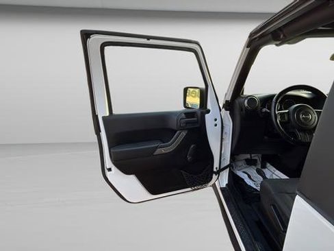 Used 2011 Jeep Wrangler Sport image 9