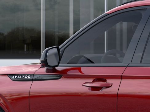 New 2025 Lincoln Aviator AWD w/ Jet Appearance Package image 20