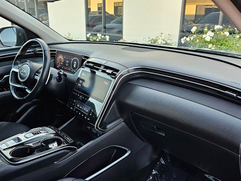 Used 2022 Hyundai Tucson Limited image 30