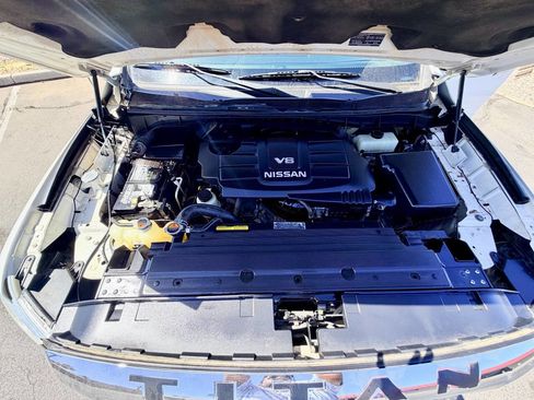 Used 2017 Nissan Titan SV RWD image 24