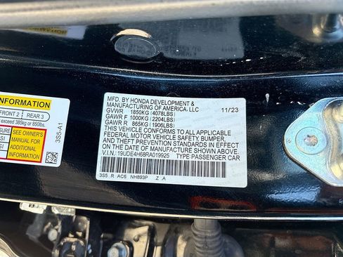 Used 2024 Acura Integra A-Spec image 32