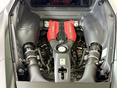 Used 2017 Ferrari 488 GTB image 22