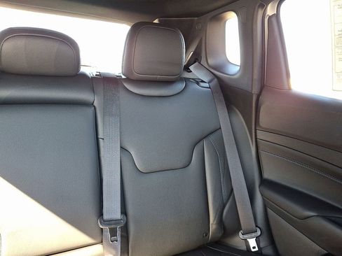 New 2025 Jeep Compass Limited w/ Sun & Sound Group image 15