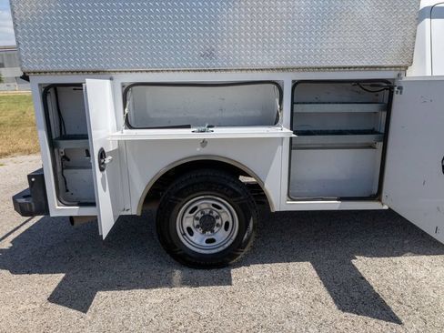 Used 2022 Ford F350 XL w/ Power Equipment Group RWD image 24