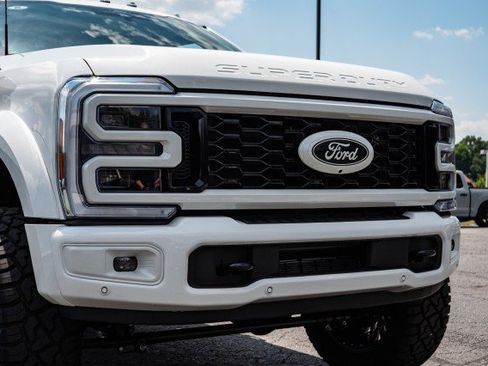Used 2026 Ford F450 Platinum AWD/4WD image 46
