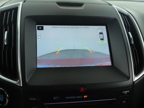 Certified 2018 Ford Edge Sport w/ Equipment Group 401A image 17