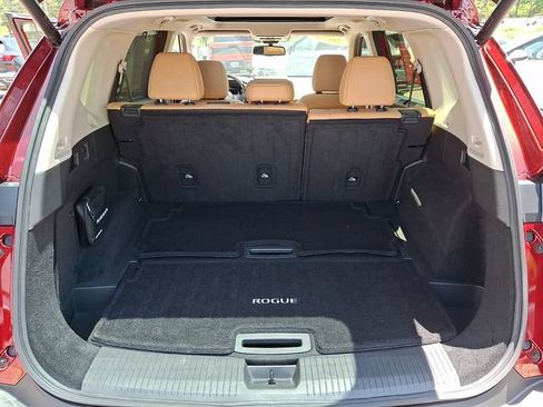 Used 2023 Nissan Rogue Platinum FWD image 29