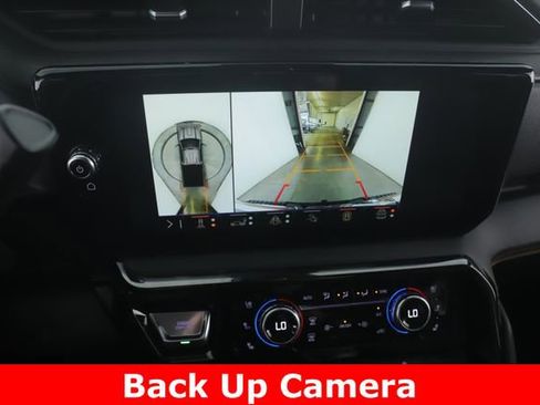 Used 2024 GMC Sierra 2500 AT4 w/ AT4 Premium Plus Package AWD/4WD image 25
