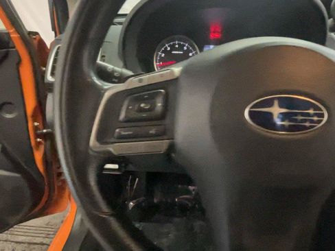Used 2015 Subaru Crosstrek 2.0i Premium w/ Moonroof Package AWD/4WD image 32