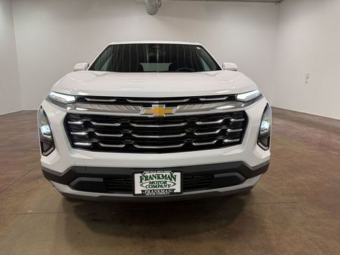 Used 2025 Chevrolet Equinox LT image 39