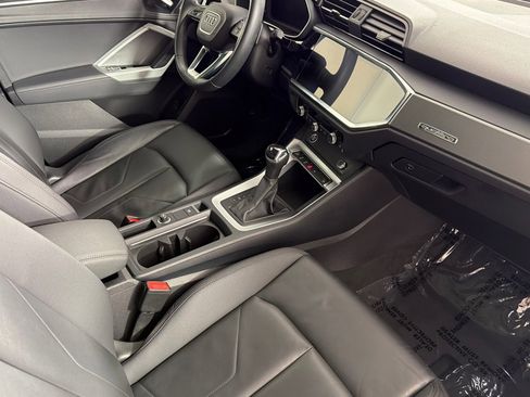 Used 2023 Audi Q3 2.0T Premium w/ Convenience Package image 15