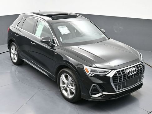 Used 2022 Audi Q3 2.0T Premium Plus w/ Premium Plus Package image 41