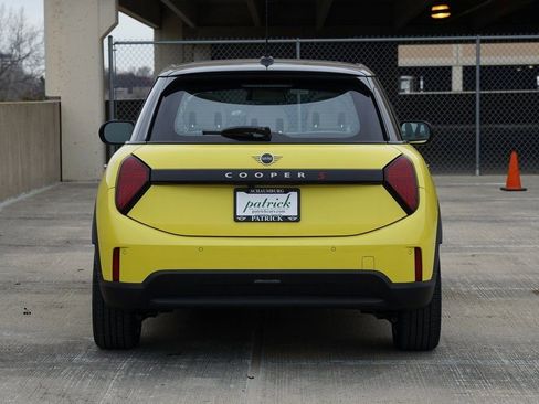 Used 2025 MINI Cooper S image 6