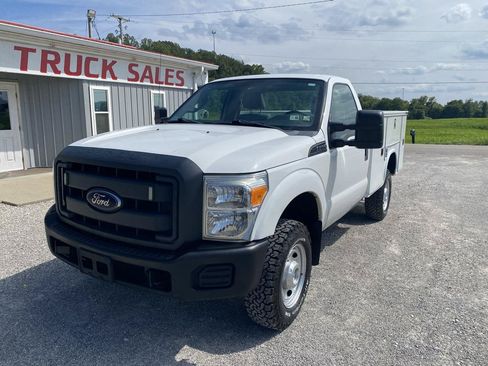 Used 2012 Ford F250 XL AWD/4WD image 3