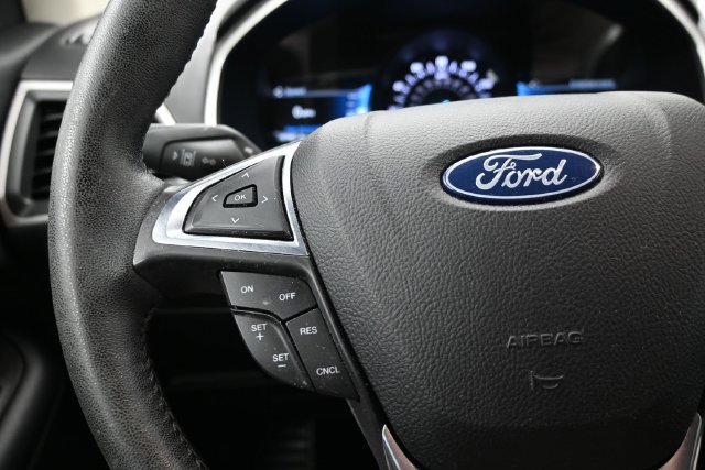 Used 2021 Ford Edge SEL AWD/4WD image 25