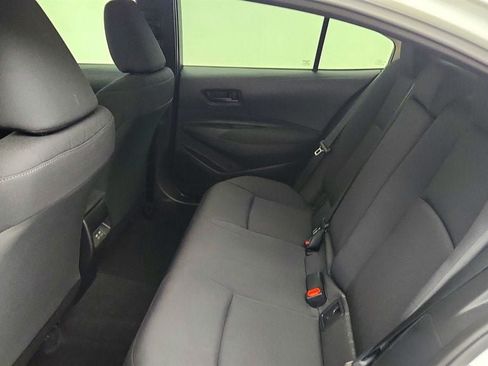 Used 2025 Toyota Corolla LE FWD image 20
