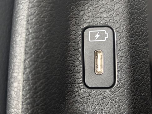 Used 2026 Kia Sportage SX image 18