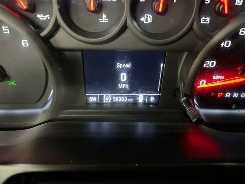 Used 2021 Chevrolet Silverado 1500 Custom image 13