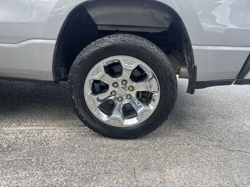 Used 2019 RAM 1500 Big Horn AWD/4WD image 32